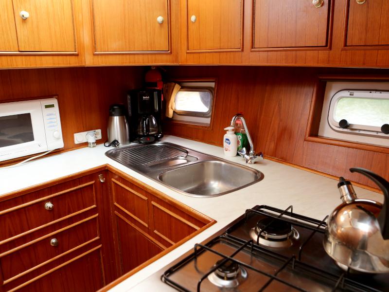 Book yachts online - motorboat - Valk Voyager 1400 - Calypso - rent