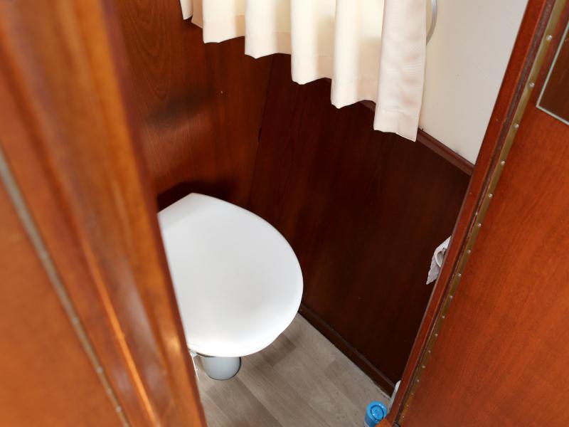 Book yachts online - motorboat - Pedro 800 - Austalis - rent