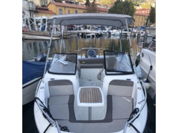 Book yachts online - motorboat - Cap Camarat 6.5 BR - B-One - rent