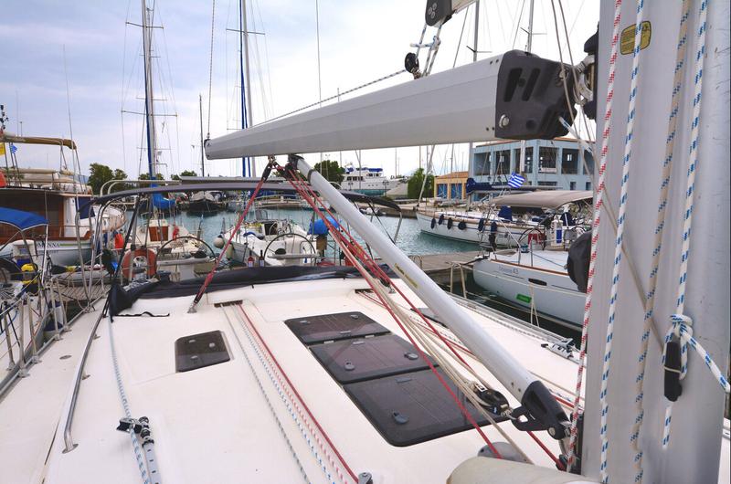 Book yachts online - sailboat - Bavaria 45 Cruiser - Nouvelle Vague - rent