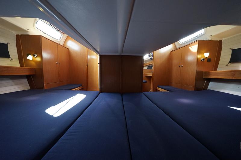 Book yachts online - sailboat - Bavaria 43 Cruiser - Kairos (Fully Refurbished 2019) - rent