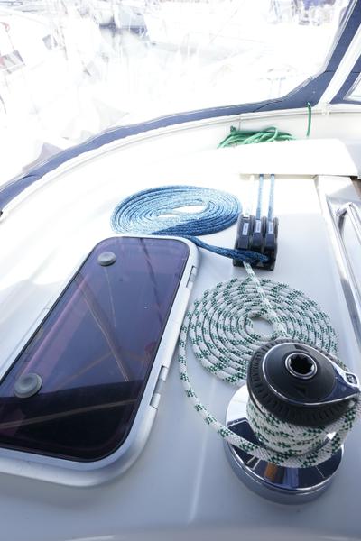 Book yachts online - sailboat - Bavaria 43 Cruiser - Kairos (Fully Refurbished 2019) - rent