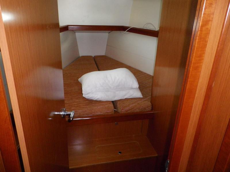 Book yachts online - sailboat - Oceanis 43 - Sifnos - rent