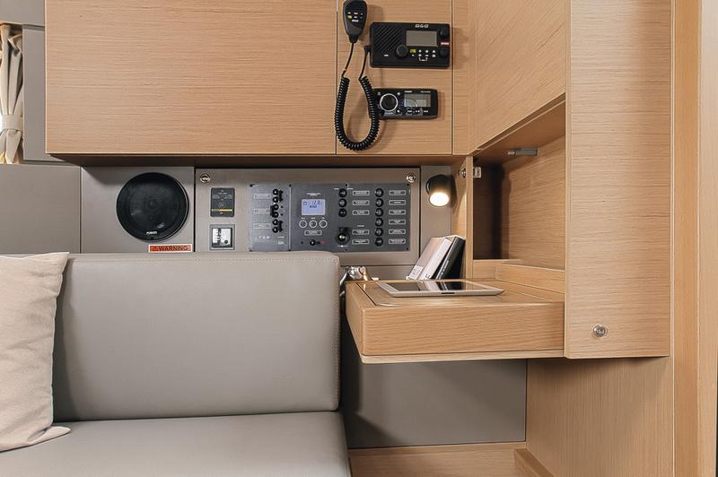 Book yachts online - sailboat - Oceanis 35.1 - Oceanis 35.1 - rent