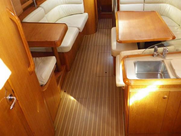 Book yachts online - sailboat - Sun Odyssey 43 - Tatanos - rent