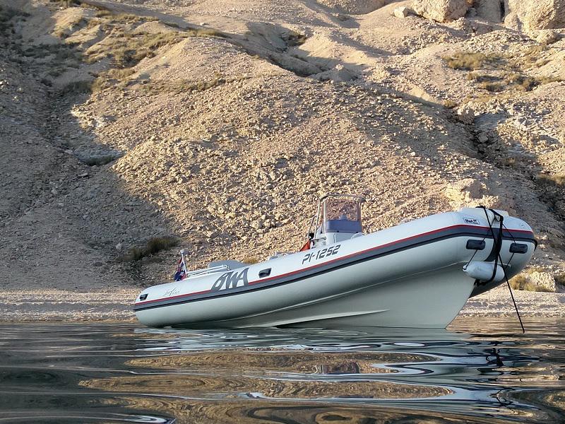 Book yachts online - motorboat - SPORT 22GT + Honda 150 - BWA - rent