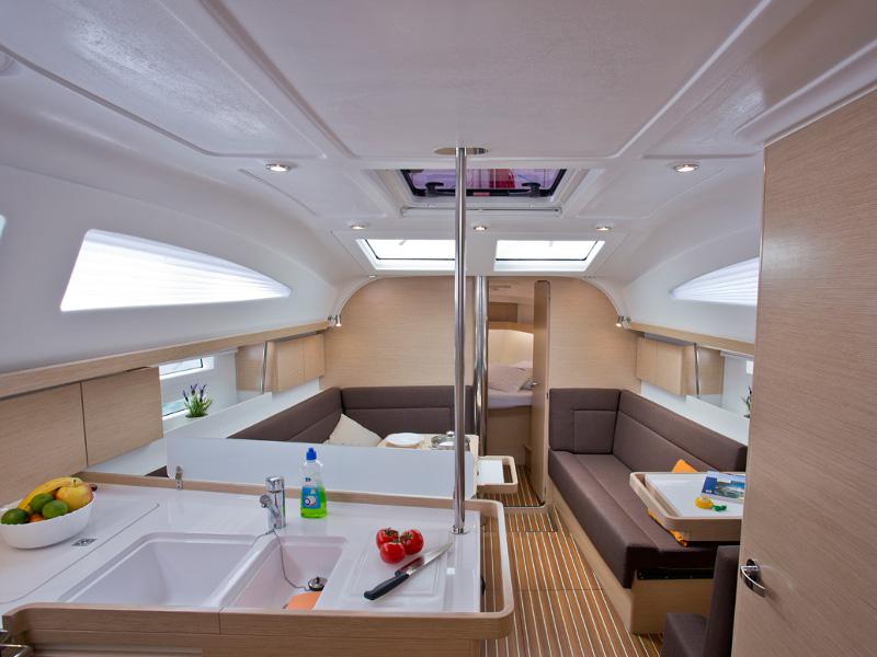 Book yachts online - sailboat - Elan 40 Impression - SILENTE - rent