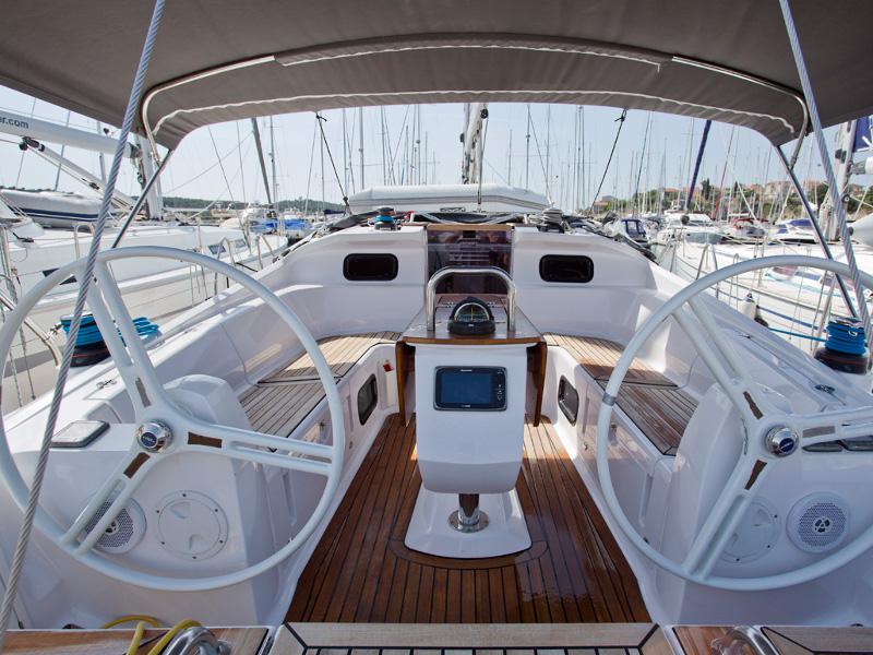 Book yachts online - sailboat - Elan 444 Impression - ANDRIJA - rent