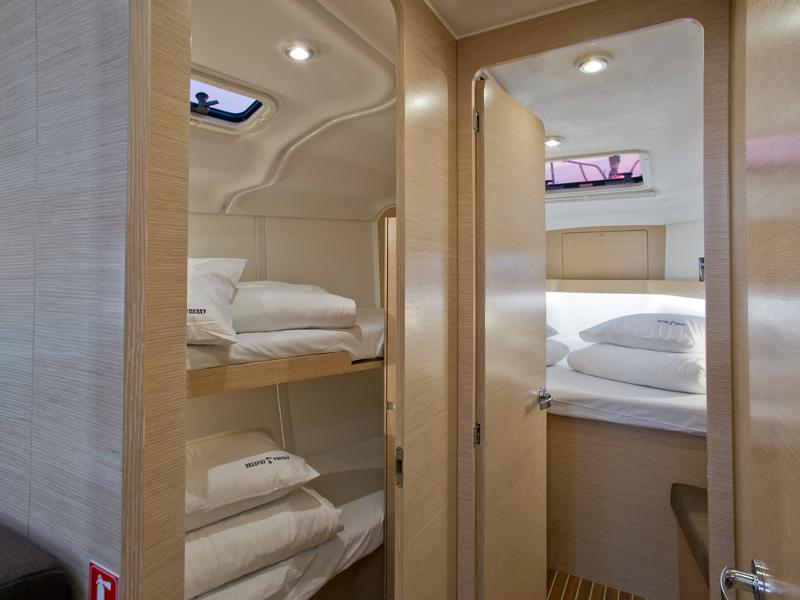 Book yachts online - sailboat - Elan 45 Impression - LIYA - rent