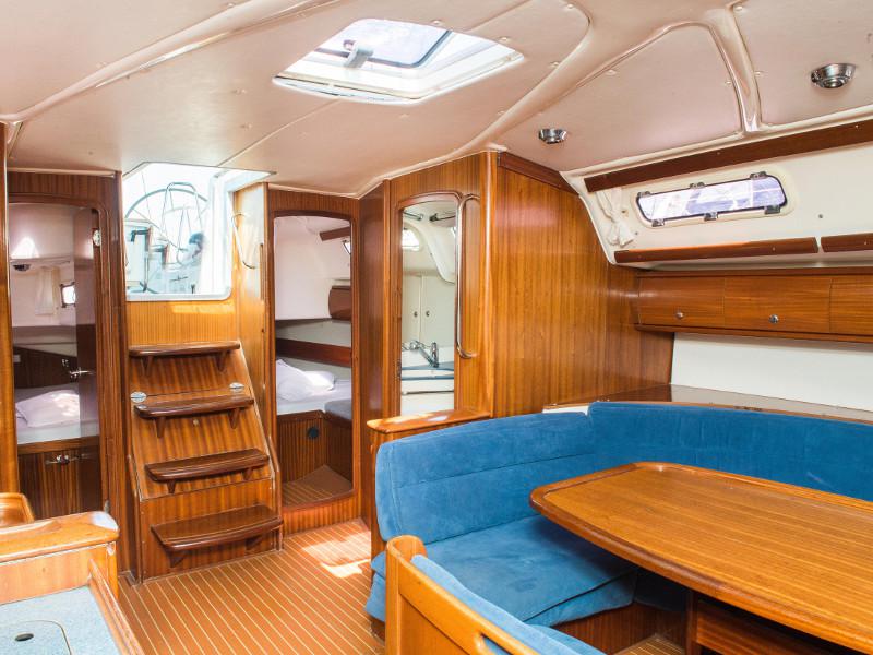 Book yachts online - sailboat - Bavaria 49 - ITT 1 - rent