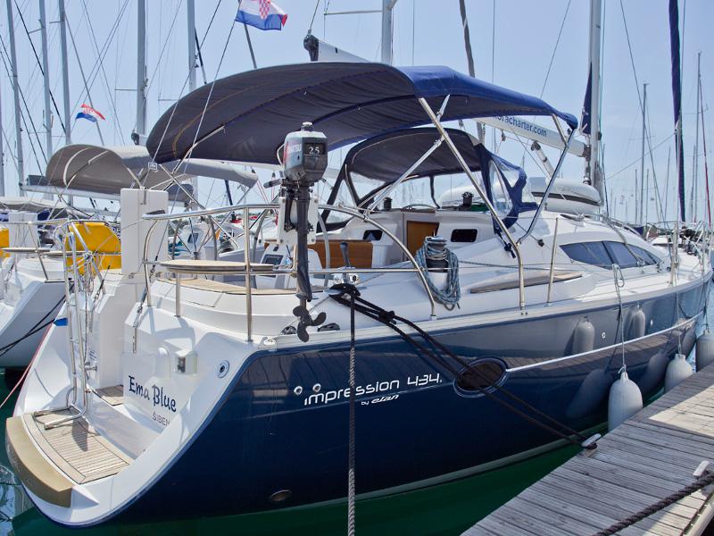 Book yachts online - sailboat - Elan 434 Impression - EMA BLUE - rent