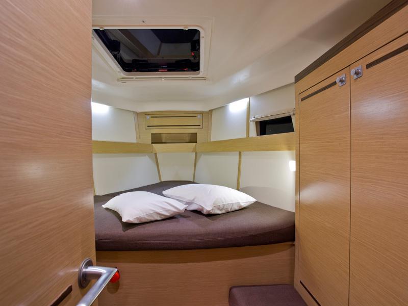 Book yachts online - sailboat - Elan 444 Impression - MUPPET SHOW - rent