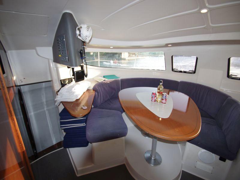 Book yachts online - catamaran - Athena 38 - LaPerla - rent