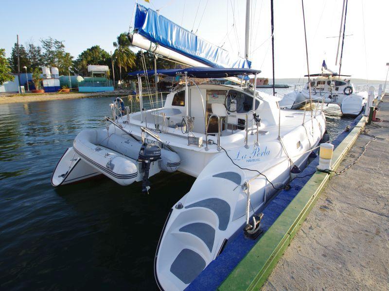 Book yachts online - catamaran - Athena 38 - LaPerla - rent