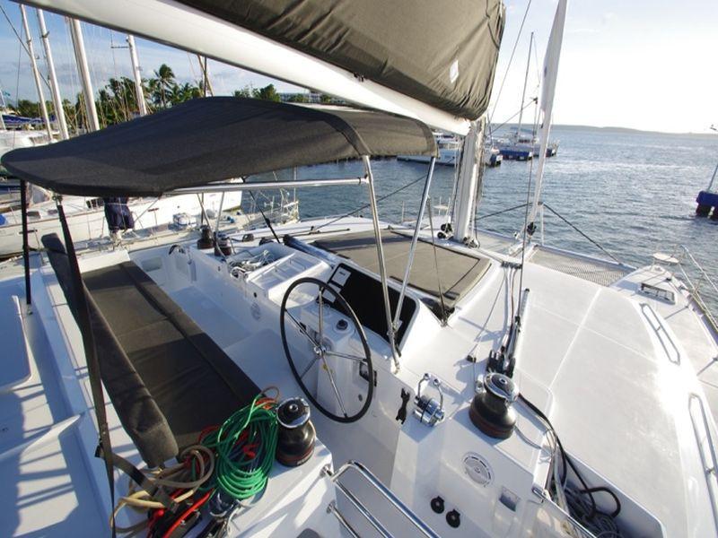 Book yachts online - catamaran - Lagoon 450  Flybridge - Marisol - rent