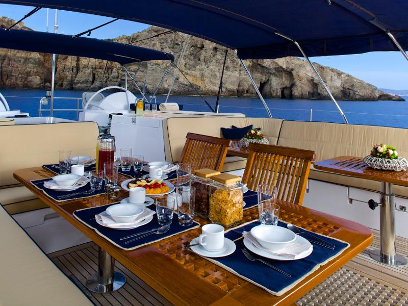 Book yachts online - sailboat - Dynamique - Amadeus - rent