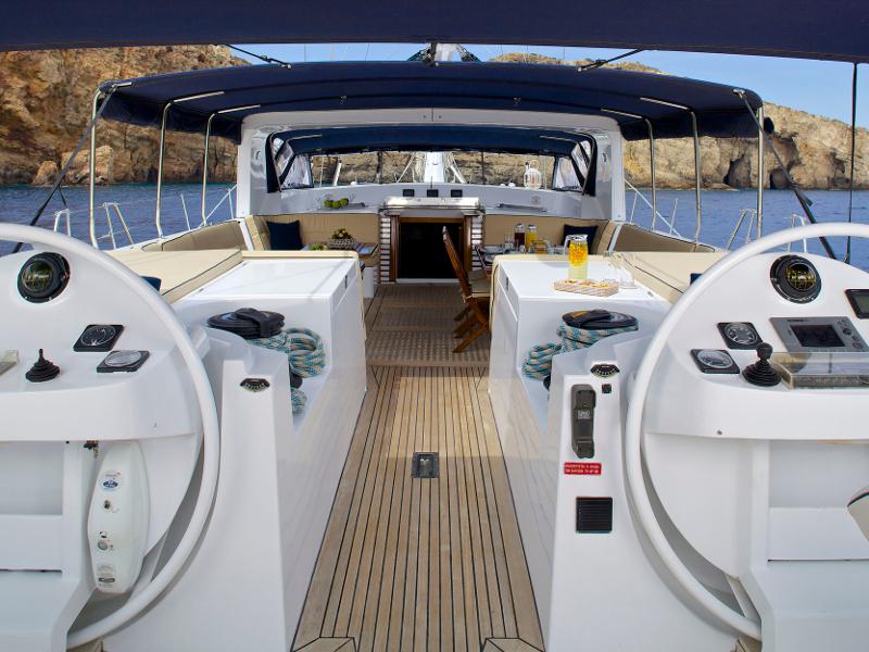 Book yachts online - sailboat - Dynamique - Amadeus - rent