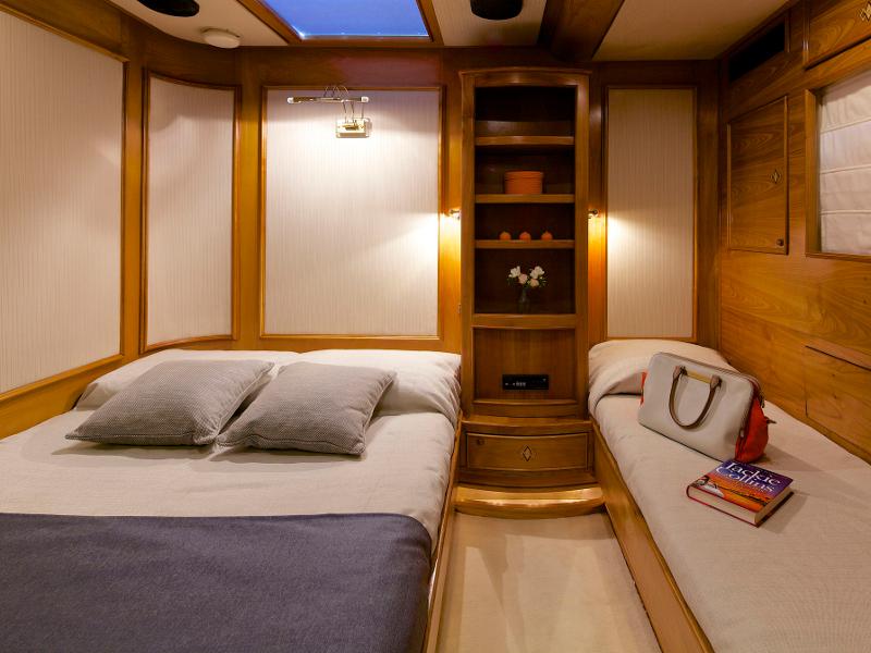 Book yachts online - sailboat - Dynamique - Amadeus - rent