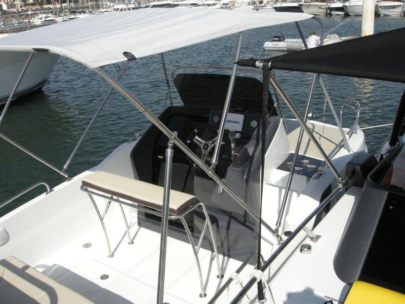 Book yachts online - motorboat - Beneteau Flyer 5.5 Sundeck - Beneteau Flyer 5.5 Sundeck - rent