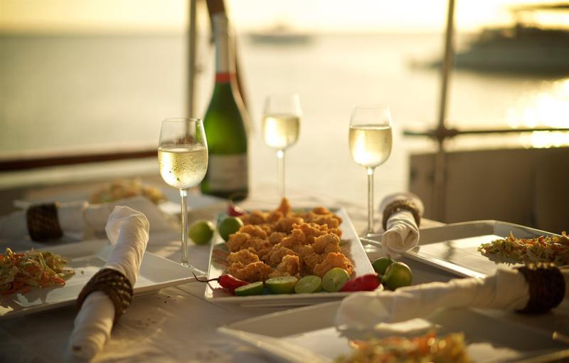 Book yachts online - motorboat - Waverunner 55 - Dreamaway - rent
