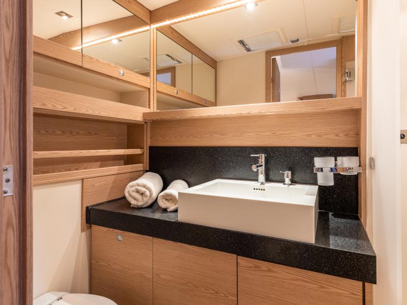 Book yachts online - sailboat - Hanse 630 - Flow - rent