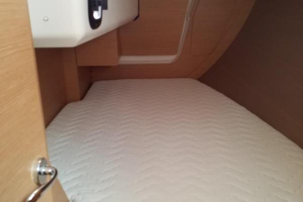 Book yachts online - sailboat - Dufour 350 Grand Large - Oby One - rent