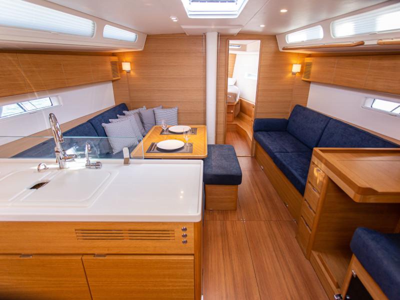 Book yachts online - sailboat - X-Yachts X4.6 - LaPaxion - rent