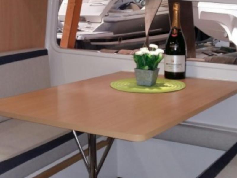 Book yachts online - motorboat - Balt 818 Titanium - Valentina - rent
