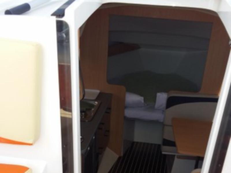 Book yachts online - motorboat - Balt 818 Titanium - Valentina - rent