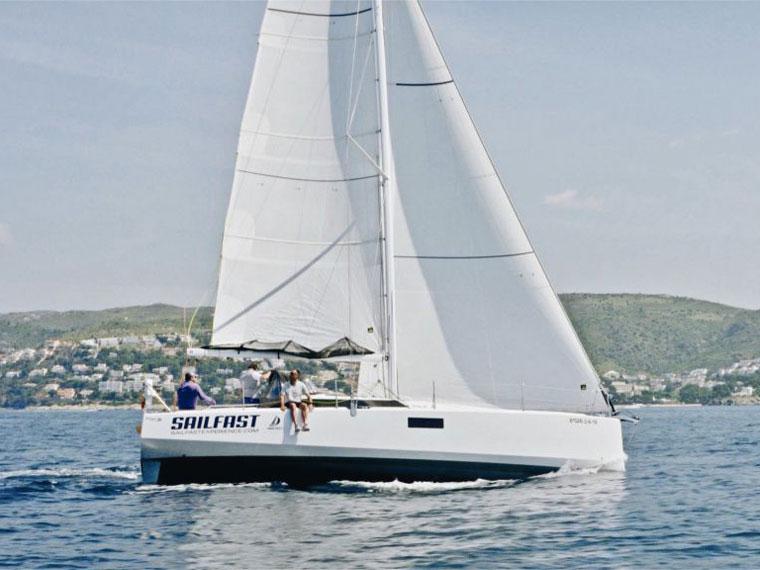 Book yachts online - sailboat - Pogo 36 - Antares - rent