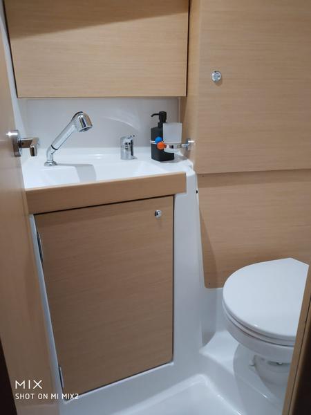Book yachts online - sailboat - Oceanis 35.1 - Europa - rent