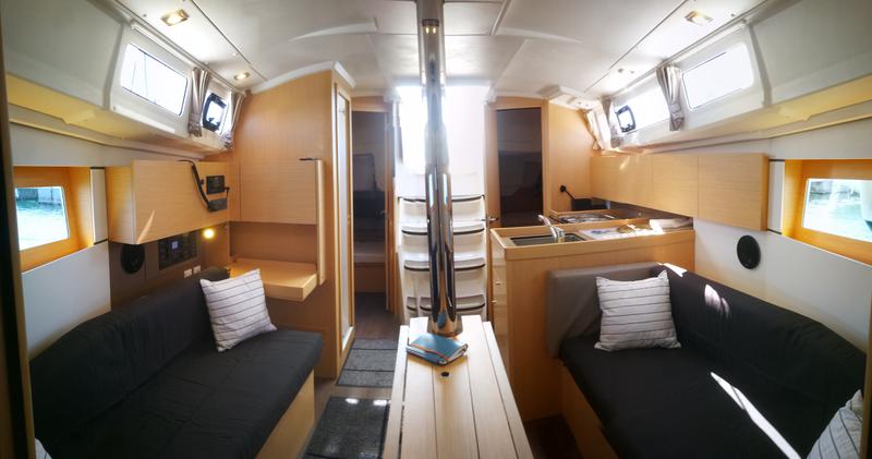 Book yachts online - sailboat - Oceanis 35.1 - Europa - rent