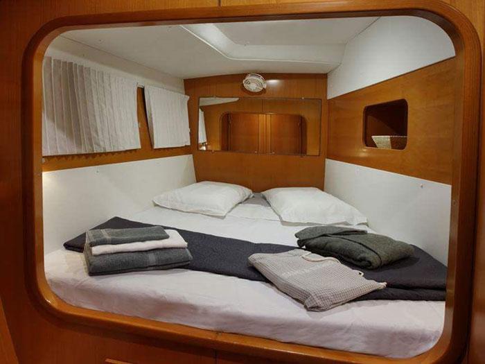 Book yachts online - catamaran - Lagoon 440 - Freedom 3 - rent
