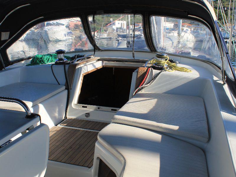 Book yachts online - sailboat - Jeanneau 53 - Madeleine - rent