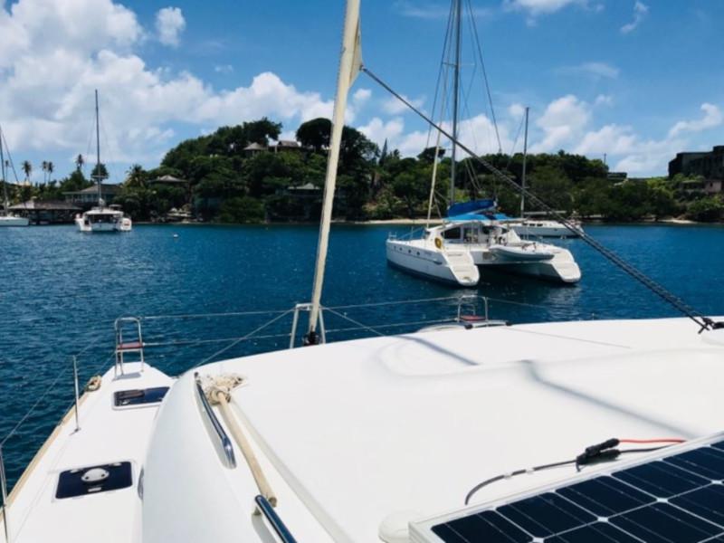 Book yachts online - catamaran - Lagoon 39 - Willow Dew - rent