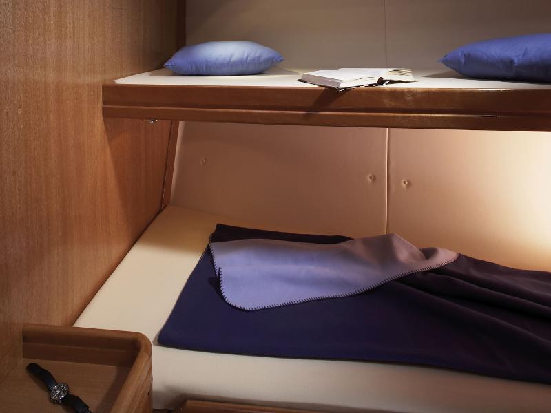 Book yachts online - sailboat - Bavaria Cruiser 46 - Tao - rent