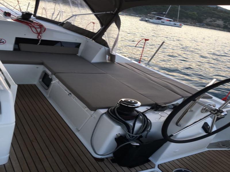 Book yachts online - sailboat - Sun Odyssey 490 - Lady Flora 2 - rent