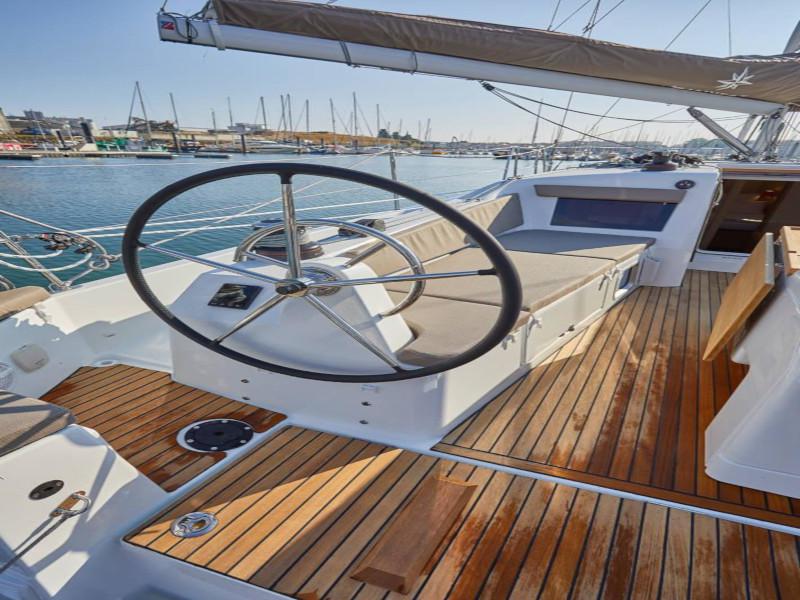 Book yachts online - sailboat - Sun Odyssey 410 - Sammy - rent