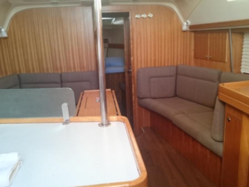 Book yachts online - sailboat - Elan 434 - Moana - rent