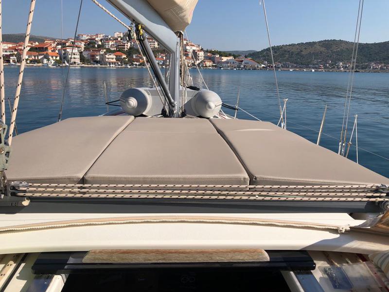 Book yachts online - sailboat - Dufour 350 - White Pearl - rent