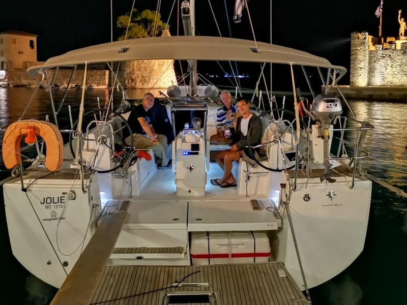 Book yachts online - sailboat - Sun Odyssey 440 - Jolie - rent