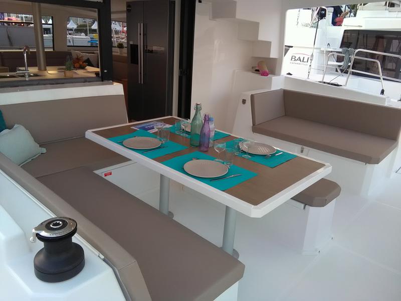Book yachts online - catamaran - Bali 4.5 - SYLVESTER - rent