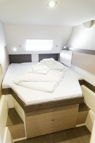 Book yachts online - catamaran - Bali 4.0 - ODYSSEY - rent