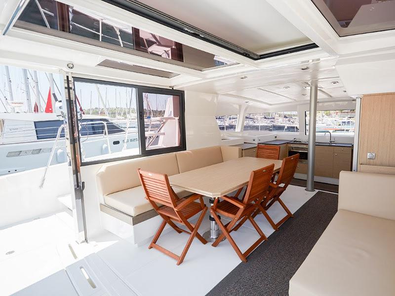 Book yachts online - catamaran - Bali 4.0 - ODYSSEY - rent