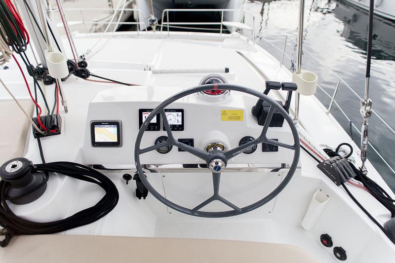 Book yachts online - catamaran - Bali 4.0 - ODYSSEY - rent