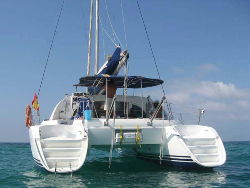Book yachts online - catamaran - Lagoon 380 - Elan - rent