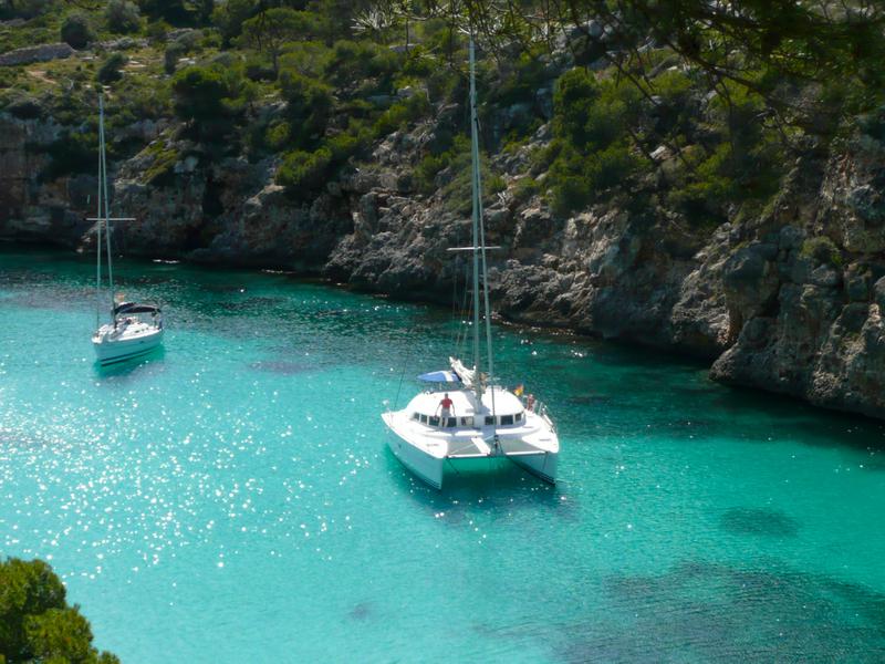 Book yachts online - catamaran - Lagoon 380 - Elan - rent
