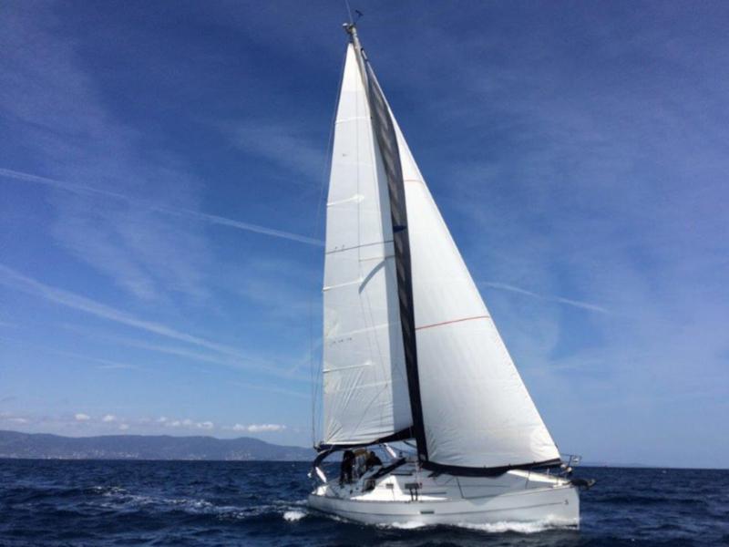 Book yachts online - sailboat - Oceanis 41.1 - Zen - rent