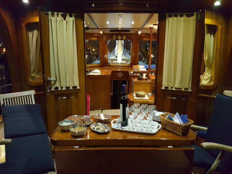 Book yachts online - other - Motor sailer, Custom Made - AEGEAS (air condition, generator) - rent