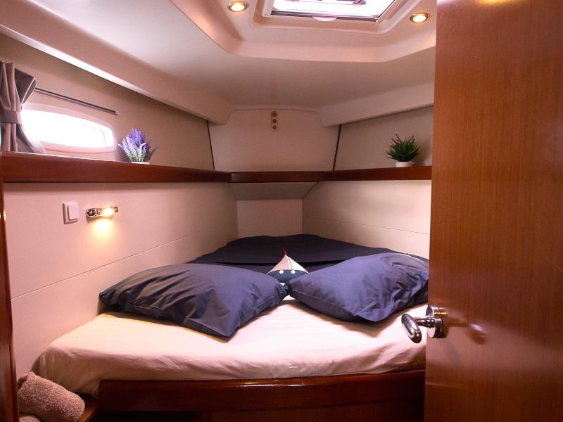 Book yachts online - sailboat - Oceanis 46 - Victoria - rent